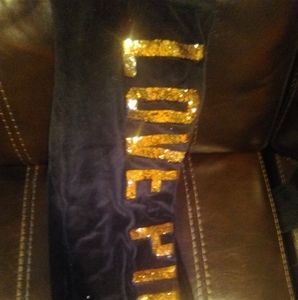 VICTORIA'S SECRET BLK VELOUR PANTS W/BACK POCKETS